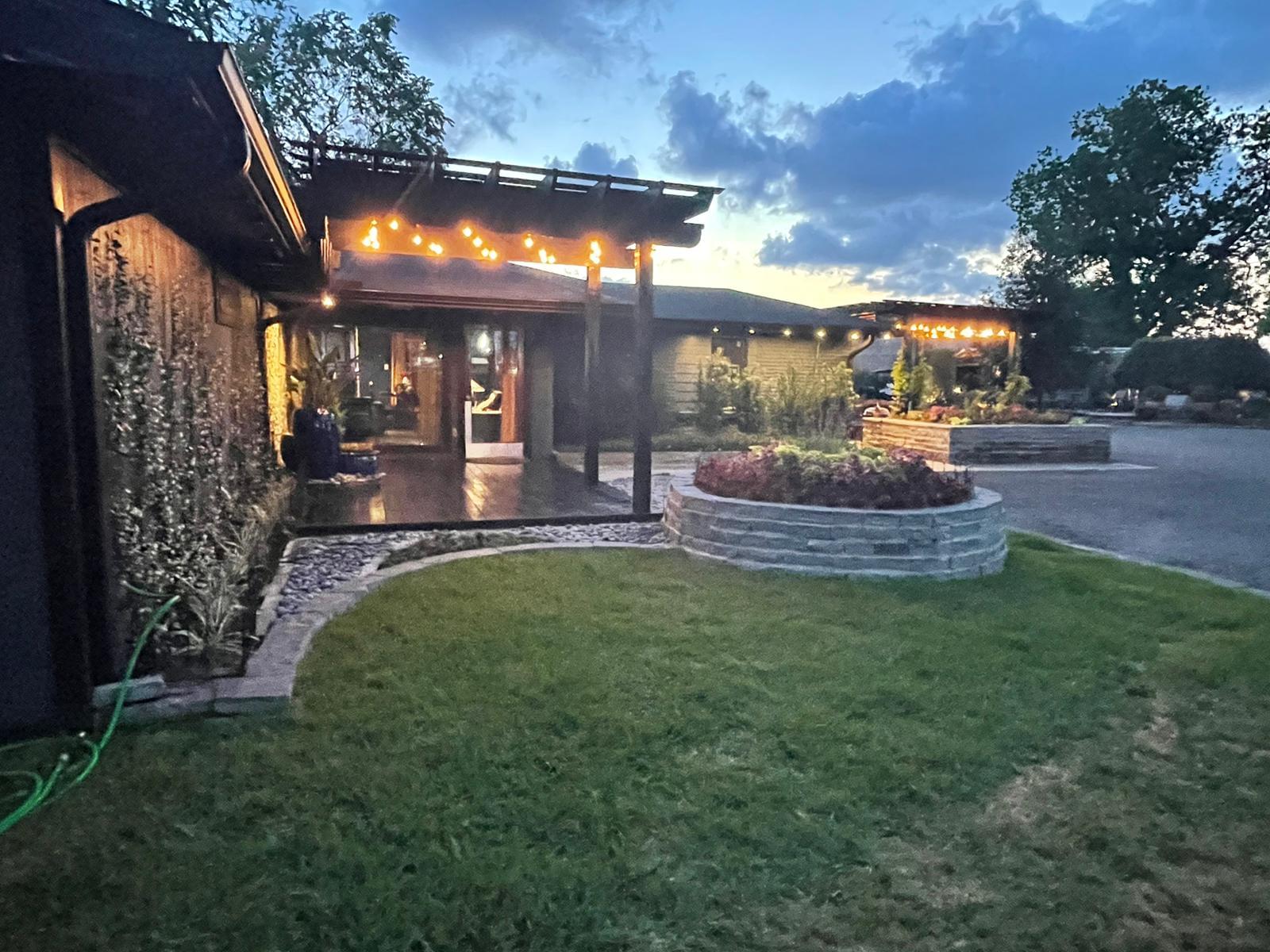 Safari Landscapes, landscaping, grass cutting, tree trimming, Irrigation System Services, Landscape Design, lawn care, irrigation system installation, seasonal flower planting, expert landscaping solutions